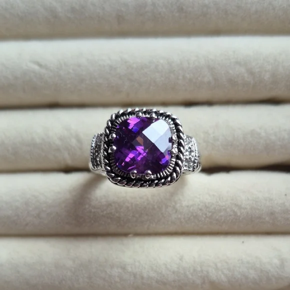 Lia Sophia Elegant Silver Ring with Amethyst Glass Stone (J80) - Picture 2 of 5